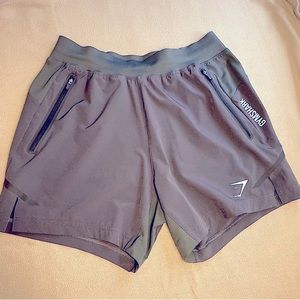 GymShark Mens Apex 5” Shorts  Size Medium